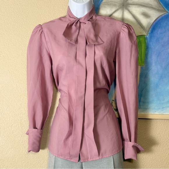 Womens Vintage 1980s Anne Klein Polyester Bow Tie Blouse Size 6 Mauve - Picture 2 of 6